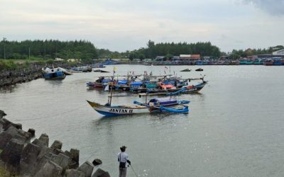 Gelombang Tinggi Diprediksi Capai 4 Meter Saat Perayaan Festival Nelayan atau Sedekah Laut Cilacap