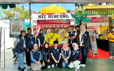 UMKM Kencong Berdaya di Bazar Jember Fashion Carnaval 2025: Kolaborasi KKN Hingga Produk Kearifan Lokal